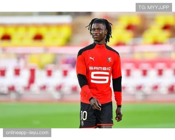 卡马文加赛季表现惊艳，迅速崛起引足坛瞩目