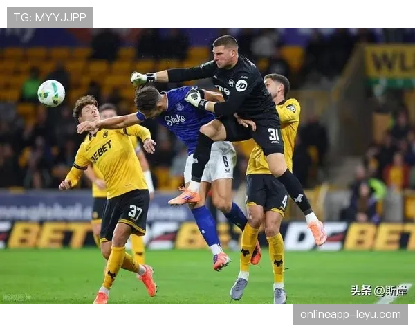 英超激情四射:经典进球时刻回顾,赛季表现亮眼 英超激情四射:经典进球时刻回顾,赛季表现亮眼