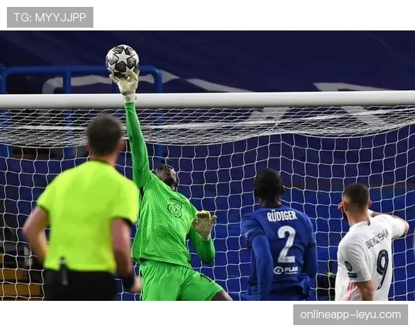 凯泽球员德乙赛场大放异彩,出色表现引爆球迷热议 凯泽球员德乙赛场大放异彩,出色表现引爆球迷热议